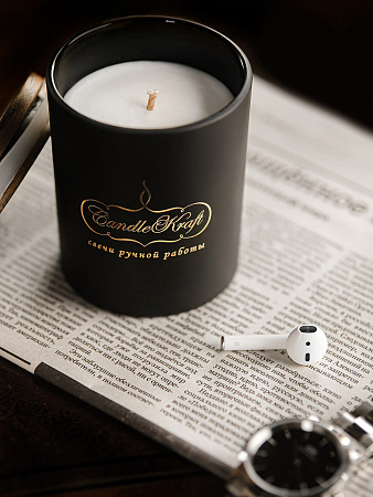 Свеча ароматическая CandleKraft Leather&Tobacco Gentle Parfum black &quot;Кожа Табак&quot;