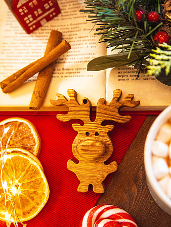 Новогодняя деревянная ёлочная игрушка из натурального дуба Олененок